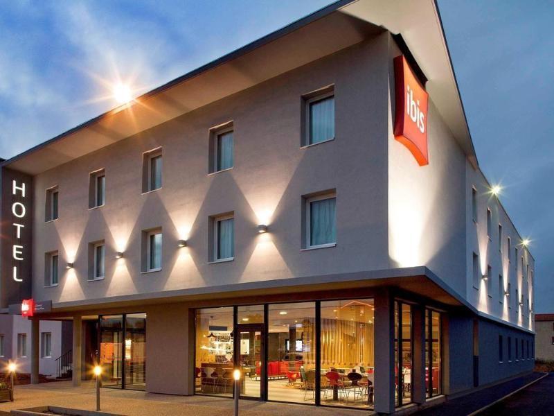 Ibis Budget Clermont Ferrand Nord Риом Экстерьер фото